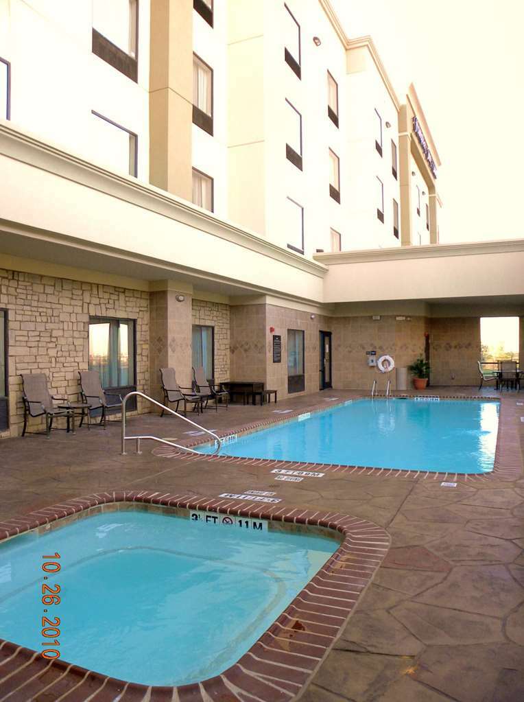 Hampton Inn & Suites Dallas I-30 Cockrell Hill, Tx Fasilitas foto